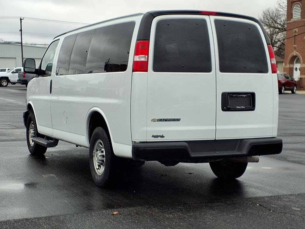 Used 2023 Chevrolet Express 3500 LS image 2