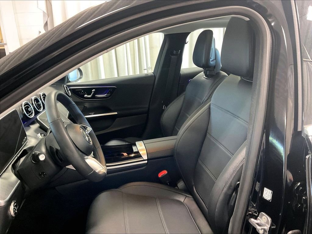Used 2026 Mercedes-Benz C 300 4MATIC Sedan image 10