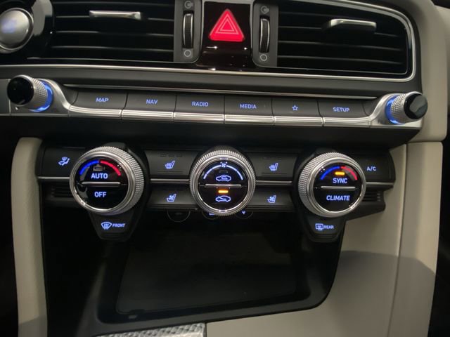 Used 2023 Genesis G70 2.0T w/ Sport Prestige Package image 19