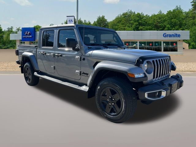 Used 2020 Jeep Gladiator Sport w/ Quick Order Package 24S AWD/4WD image 4