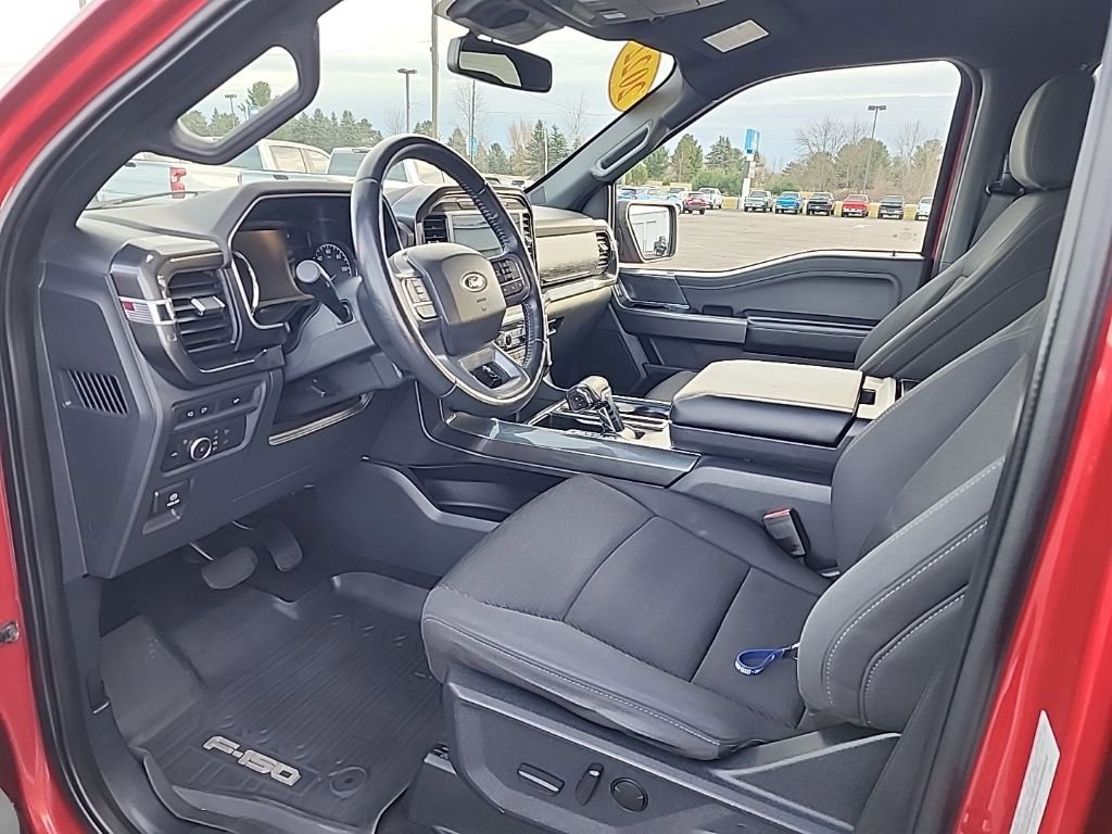 Used 2022 Ford F150 XLT w/ Equipment Group 302A High image 16