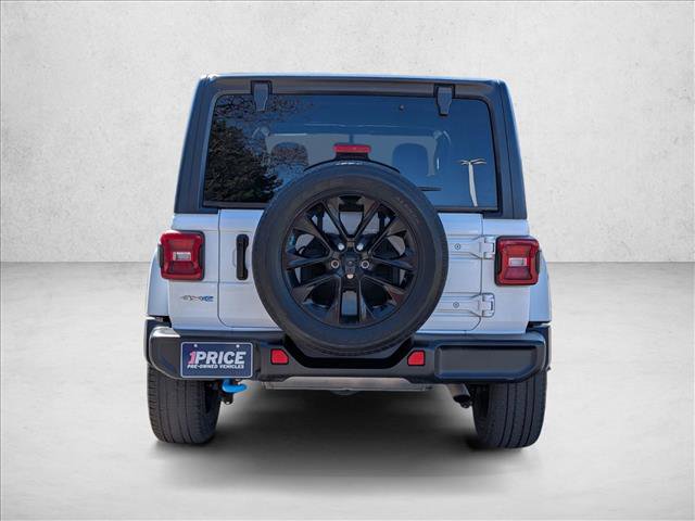 Used 2022 Jeep Wrangler Unlimited Sahara w/ Cold Weather Group image 6