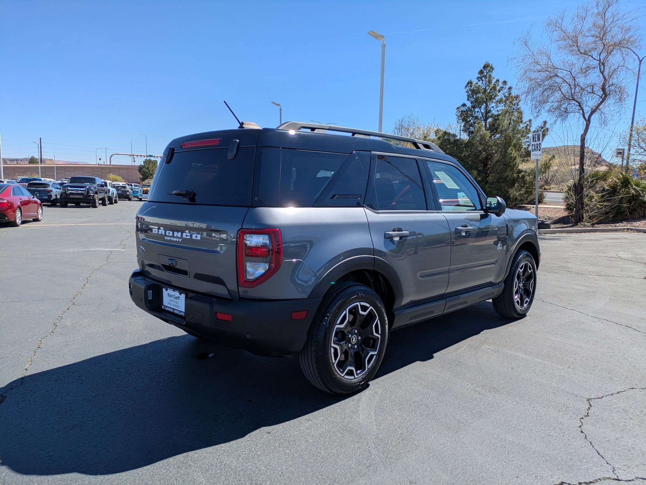 Used 2025 Ford Bronco Sport Outer Banks w/ Outer Banks Tech Package+ image 3
