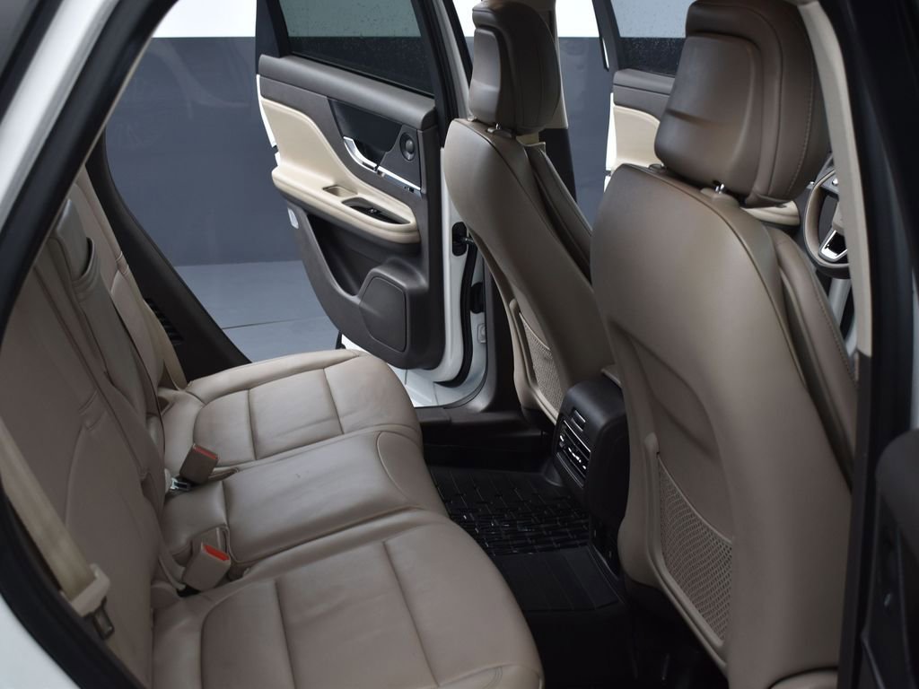 Certified 2022 Lincoln Corsair Reserve w/ Equipment Group 201A image 15