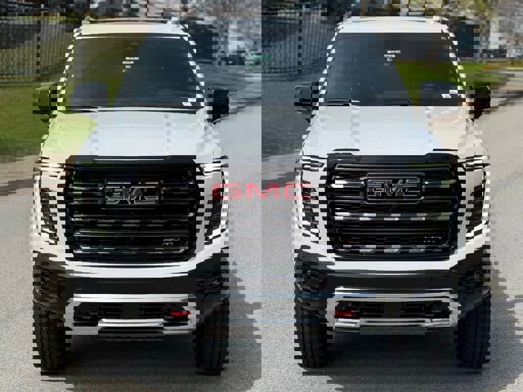 New 2026 GMC Yukon XL AT4 Ultimate w/ LPO, Floor Liner Package image 8