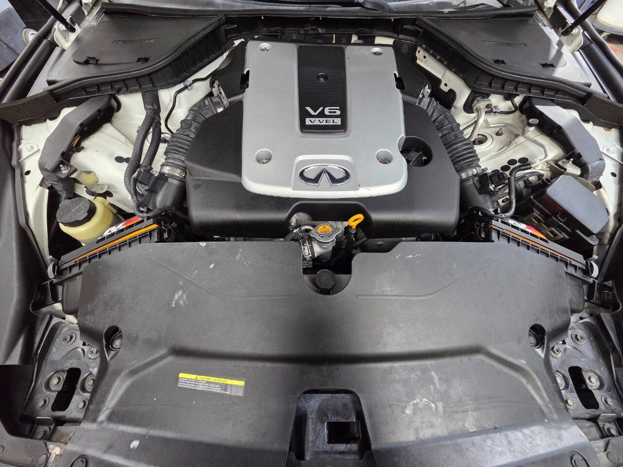 Used 2015 INFINITI Q50 image 27