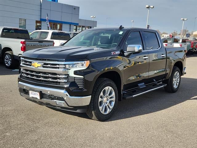 New 2026 Chevrolet Silverado 1500 LTZ w/ LTZ Premium Package AWD/4WD image 2