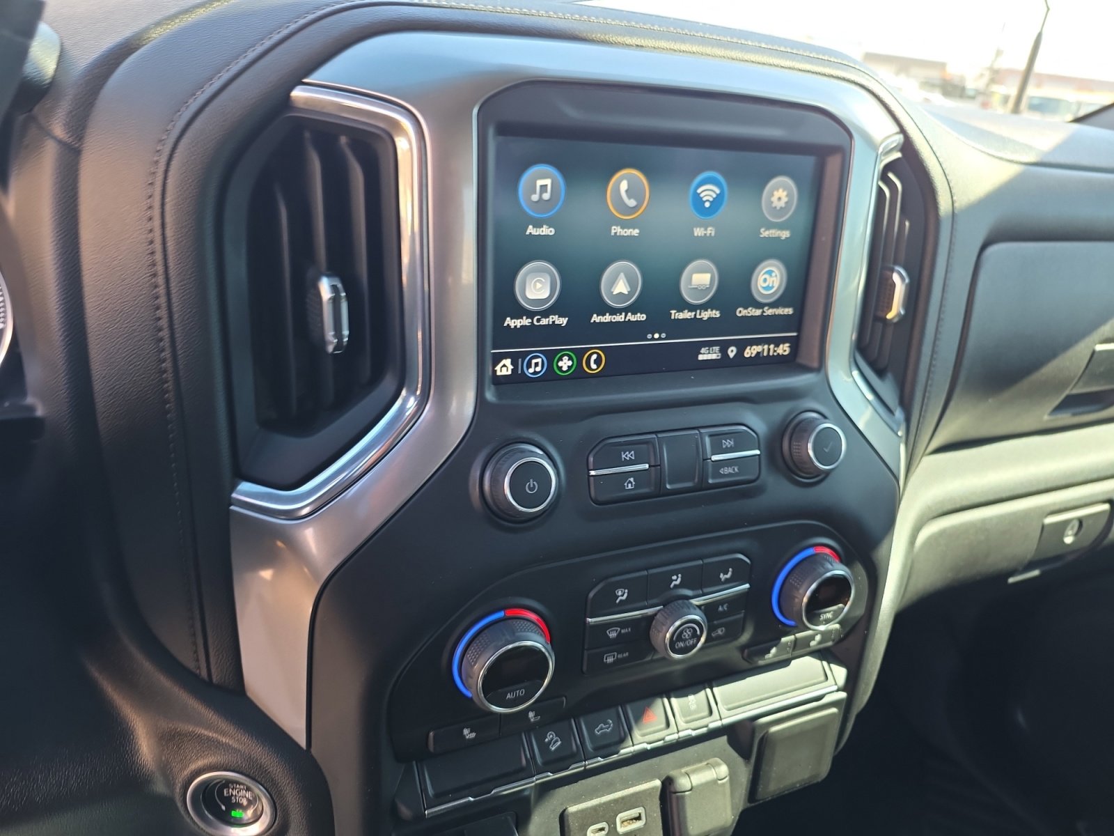 Used 2022 Chevrolet Silverado 2500 LT w/ Convenience Package image 18