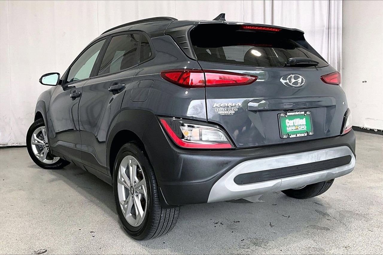 Used 2023 Hyundai Kona SEL AWD/4WD image 5