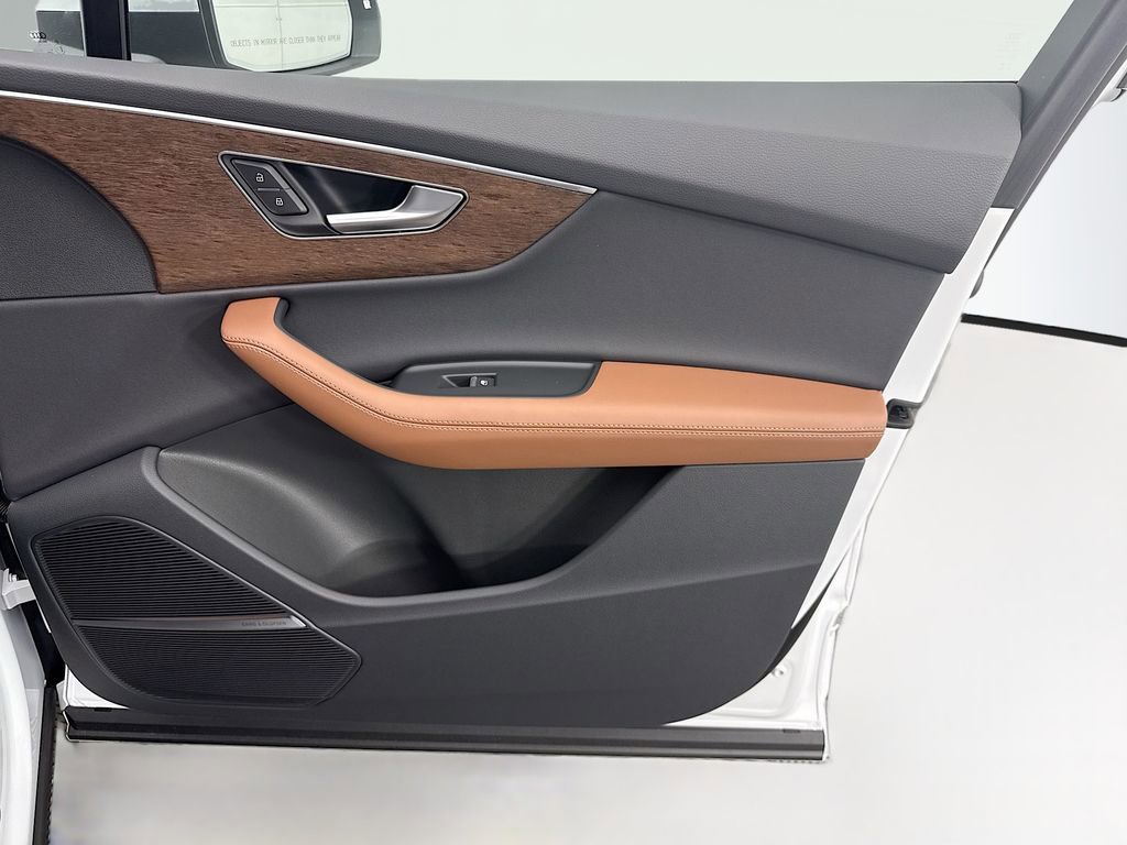 Used 2026 Audi Q7 3.0T Premium Plus w/ Premium Plus Package image 25