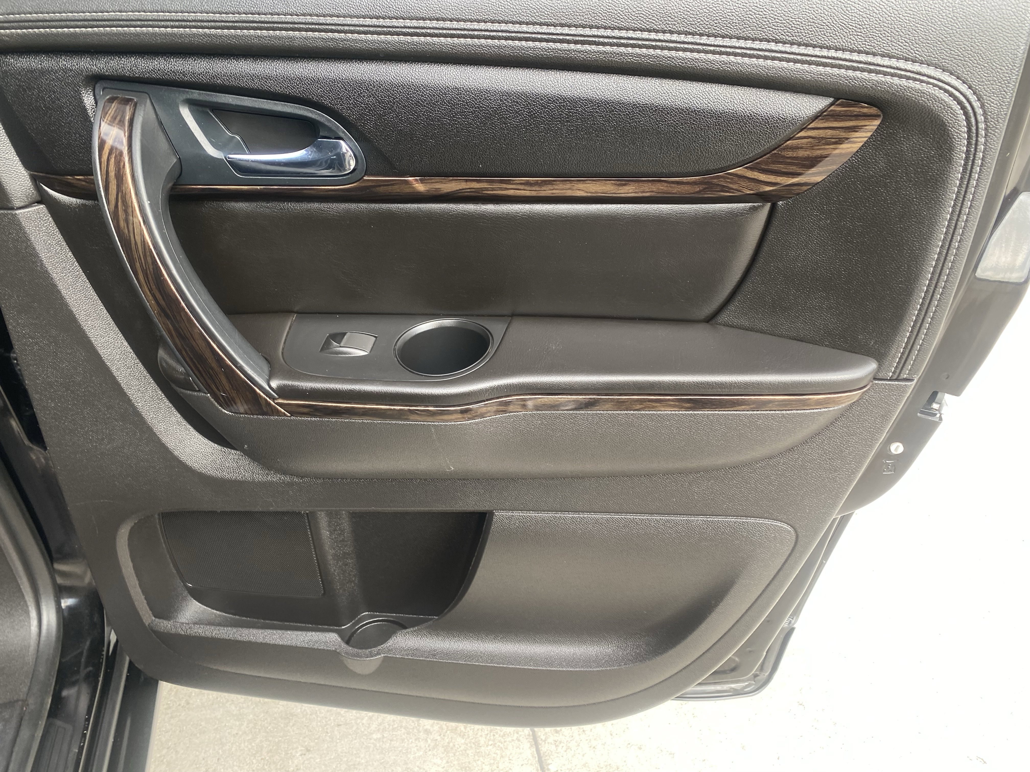 Used 2016 GMC Acadia Denali AWD/4WD image 7