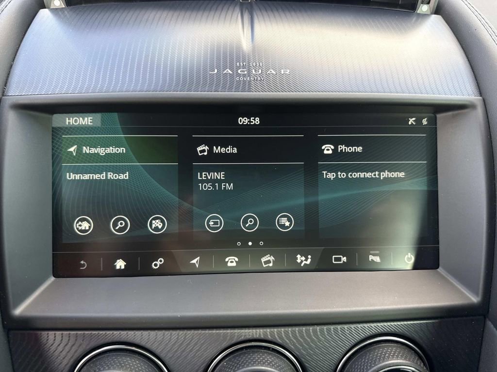 Used 2021 Jaguar F-TYPE R-Dynamic image 23