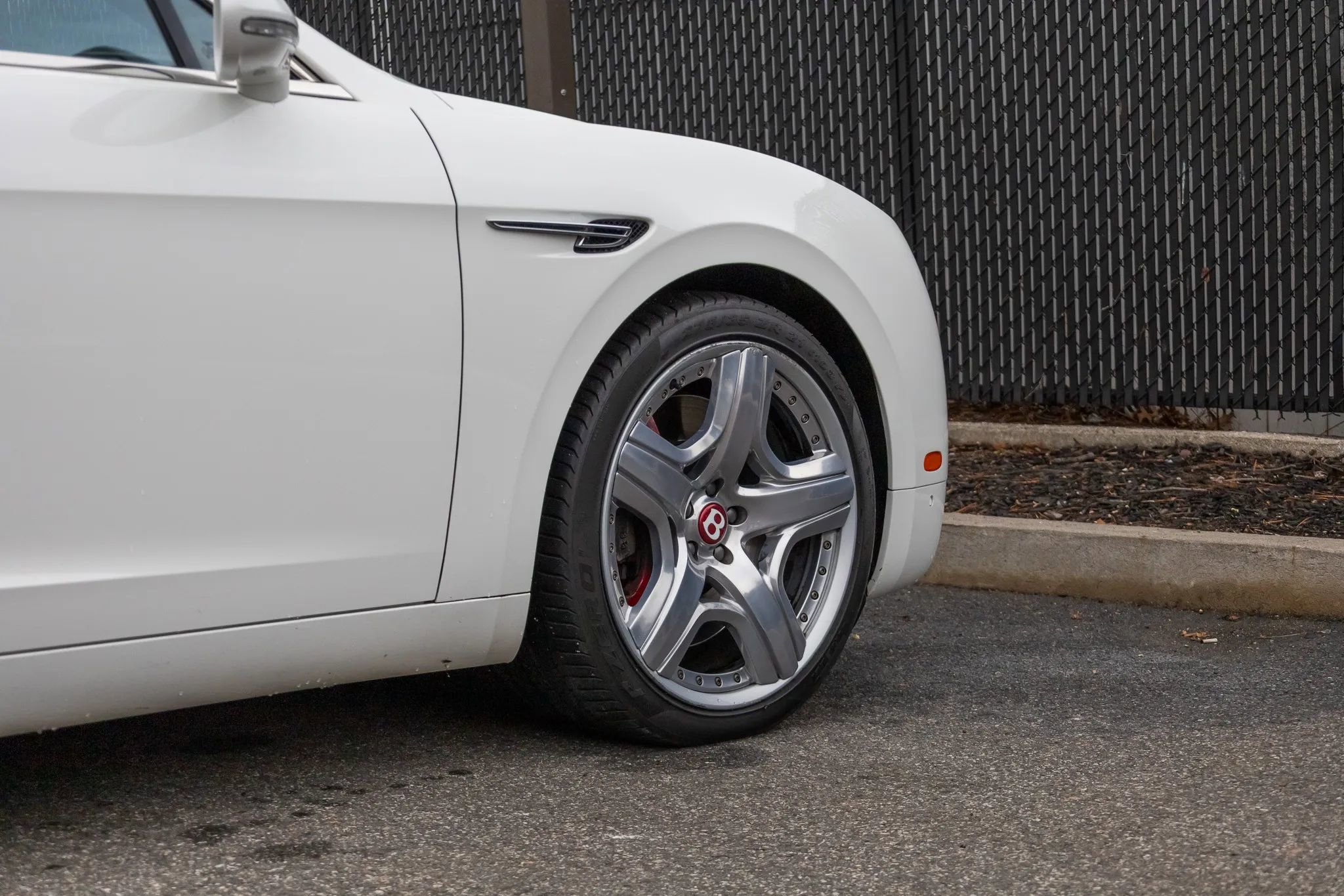 Used 2015 Bentley Flying Spur V8 image 14