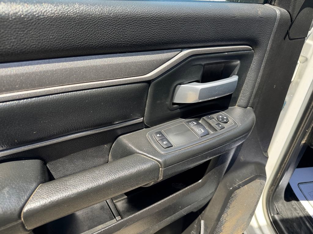Used 2019 RAM 3500 Tradesman AWD/4WD image 13