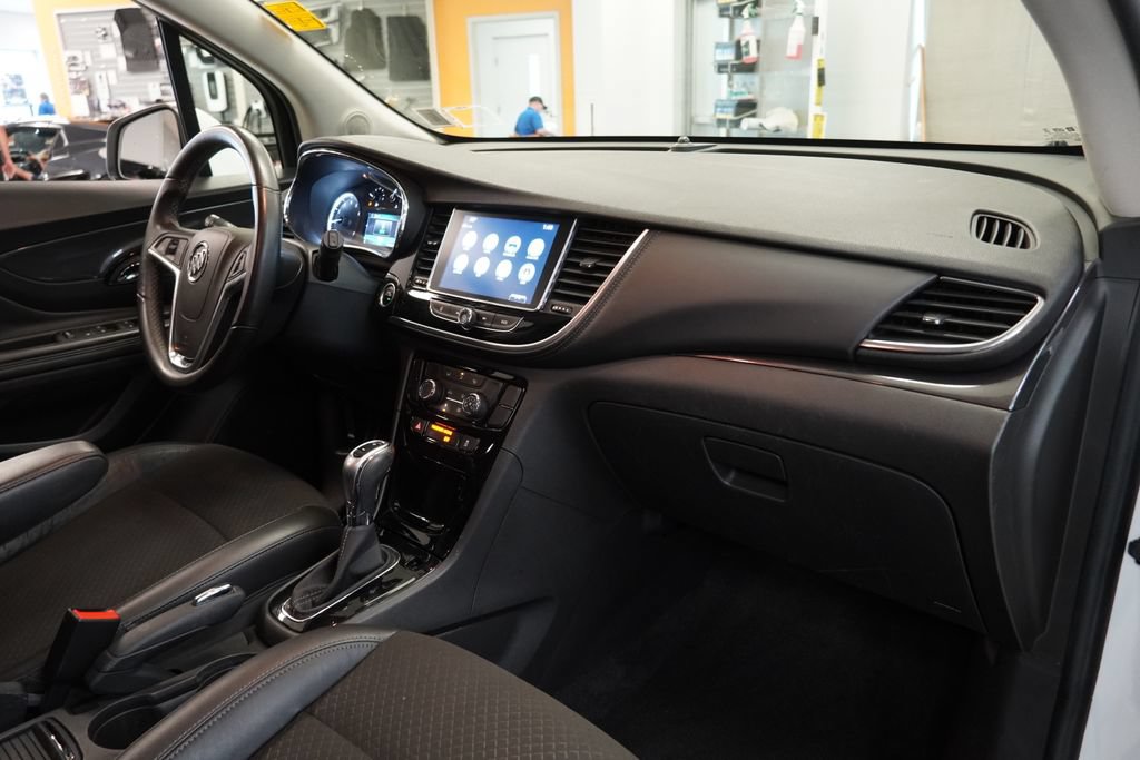 Used 2017 Buick Encore Sport Touring AWD/4WD image 33