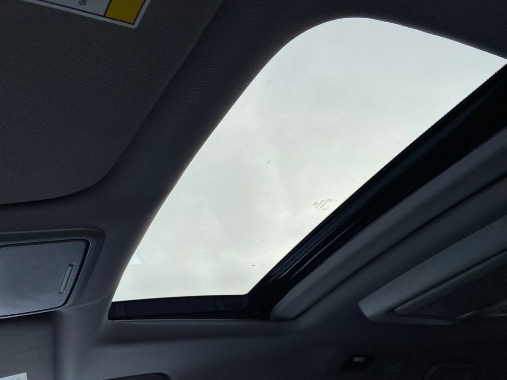 Used 2023 Honda Odyssey Elite image 36