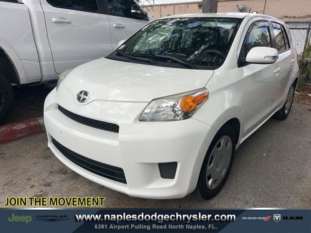 Used 2012 Scion xD image 1