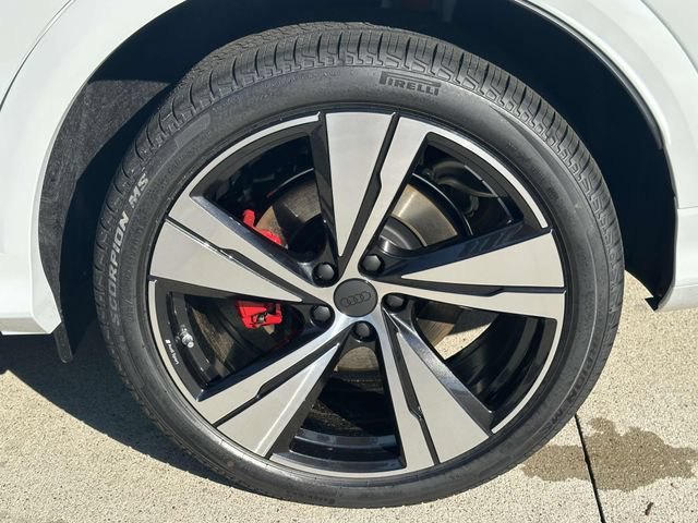 New 2026 Audi SQ5 Premium Plus AWD/4WD image 4