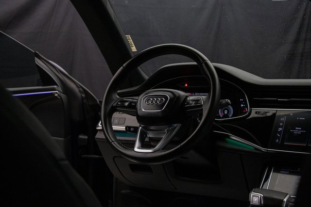 Used 2021 Audi Q8 Premium Plus image 14
