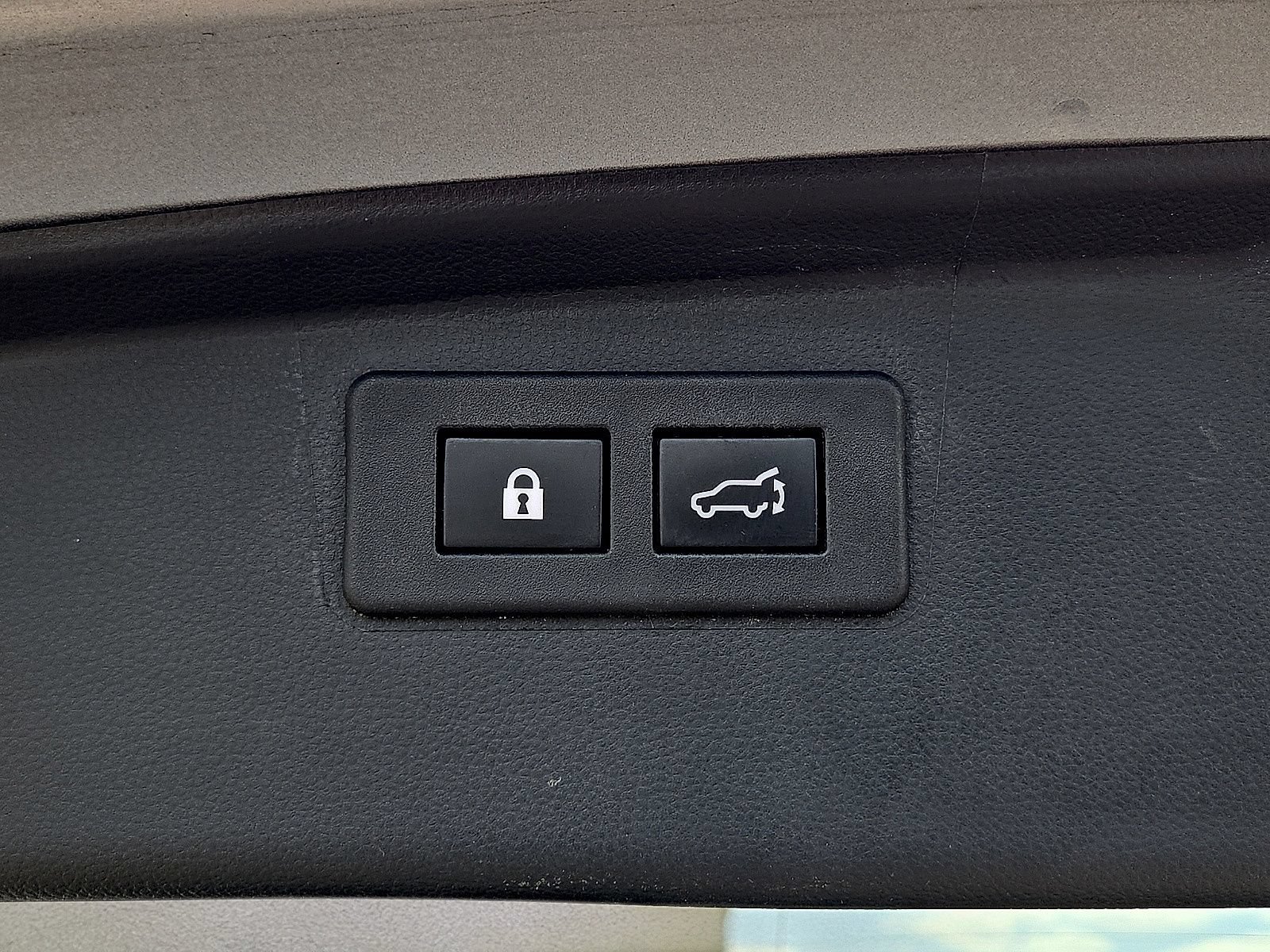 Used 2023 Subaru Outback Limited AWD/4WD image 15