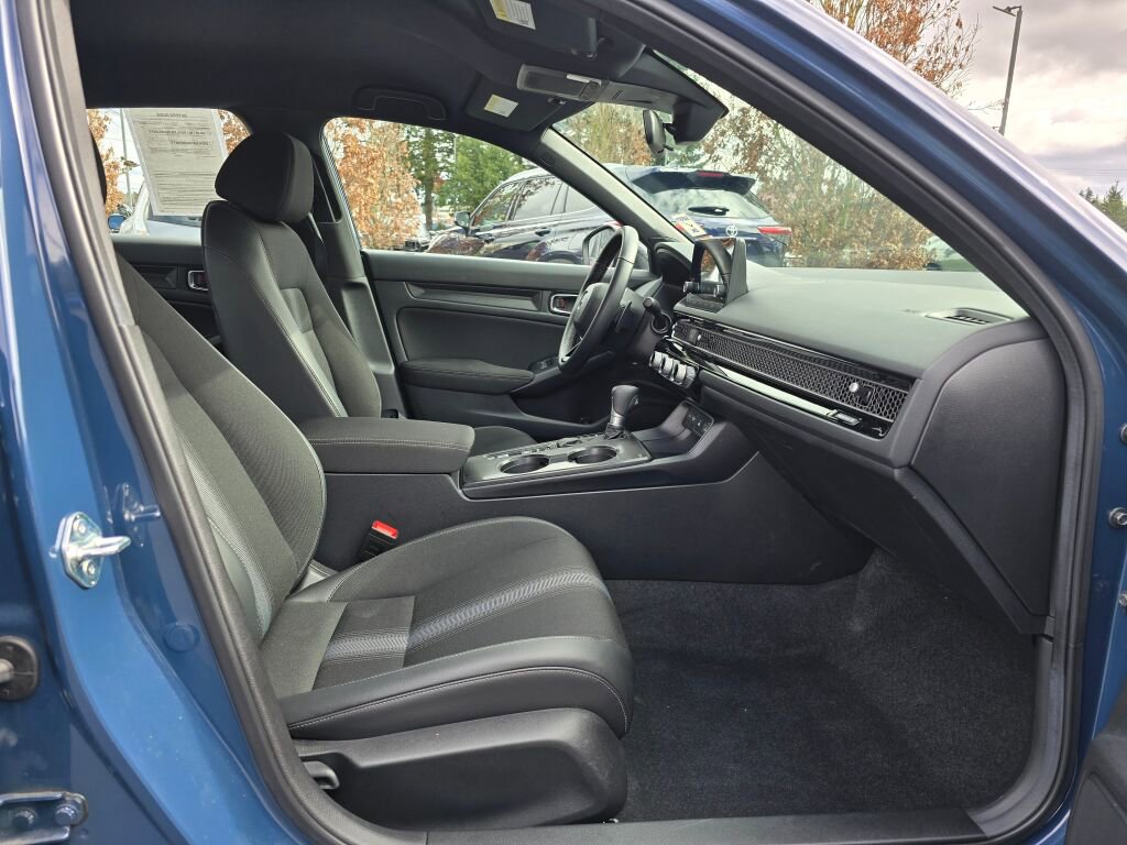 Certified 2025 Honda Civic Sport image 10