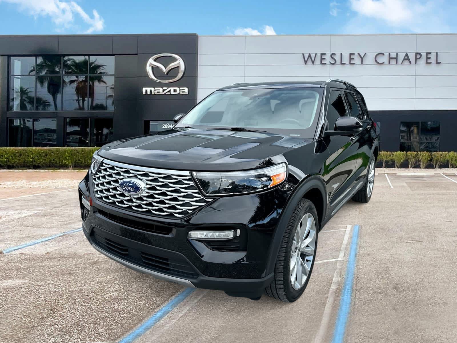 Used 2023 Ford Explorer Platinum w/ Technology Package