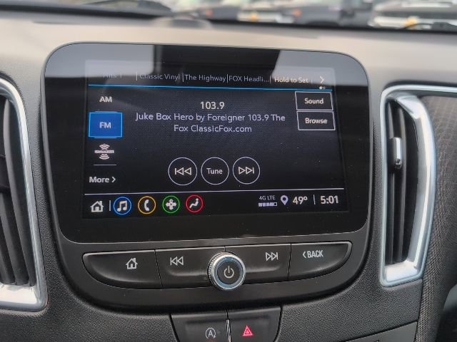 Used 2021 Chevrolet Malibu LT image 28