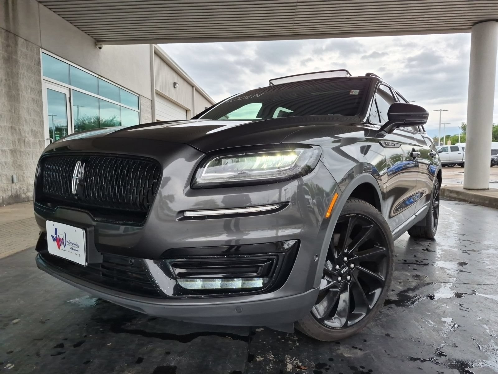 Used 2020 Lincoln Nautilus Reserve w/ Equipment Group 201A FWD image 1
