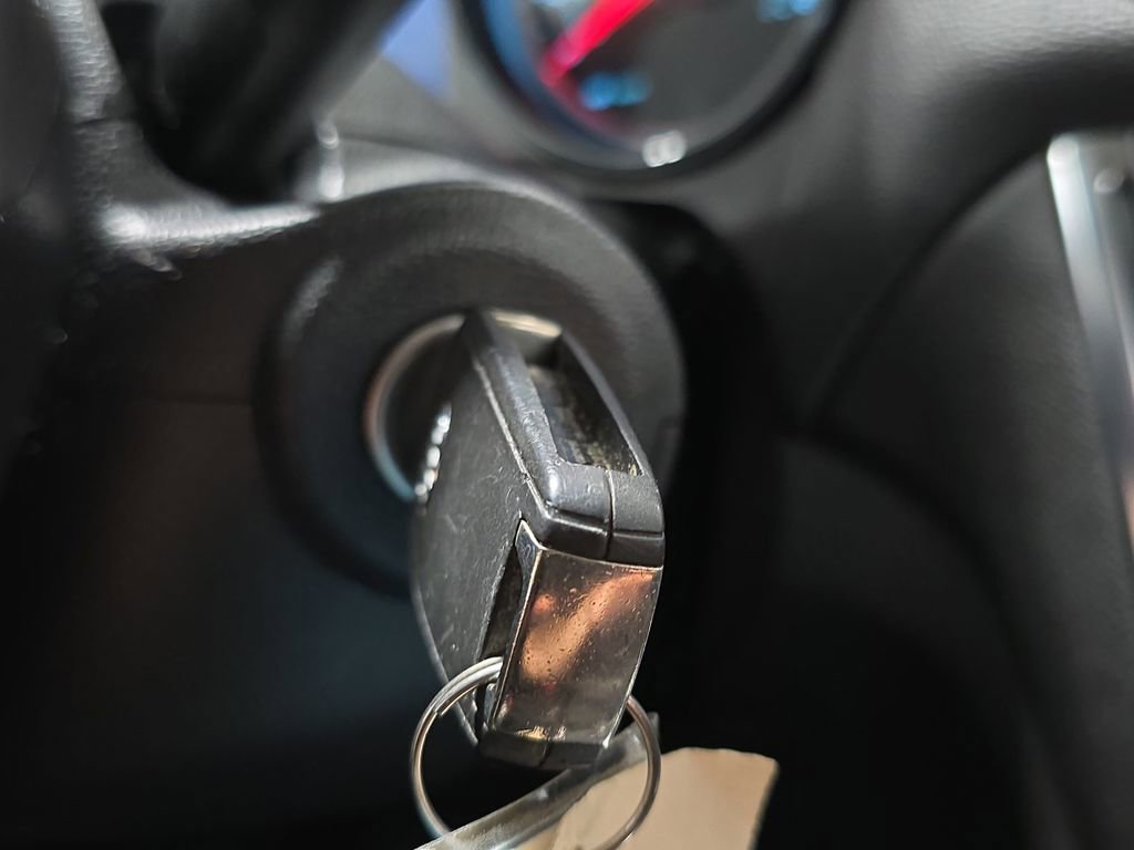 Used 2016 Buick Encore Convenience FWD image 20
