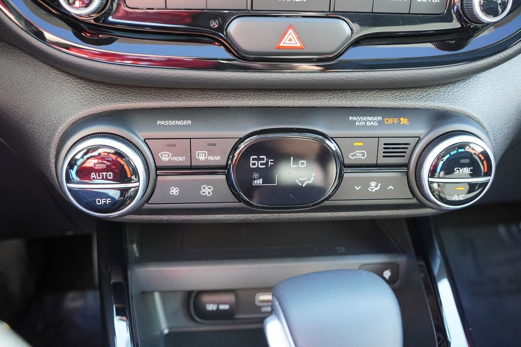 Certified 2023 Kia Soul GT-Line FWD image 25