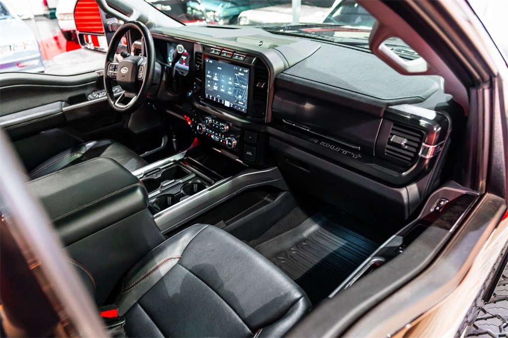 Used 2023 Ford F250 Lariat w/ Lariat Ultimate Package image 26
