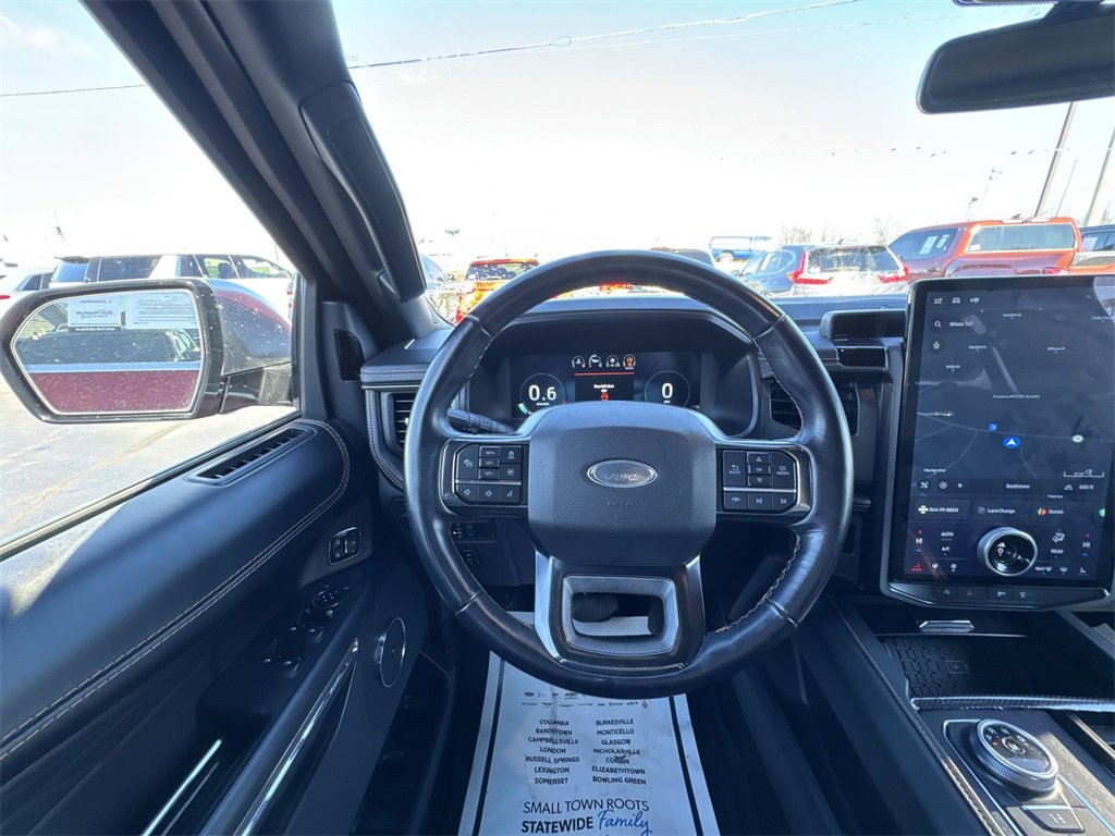 Used 2022 Ford Expedition Max Platinum image 14