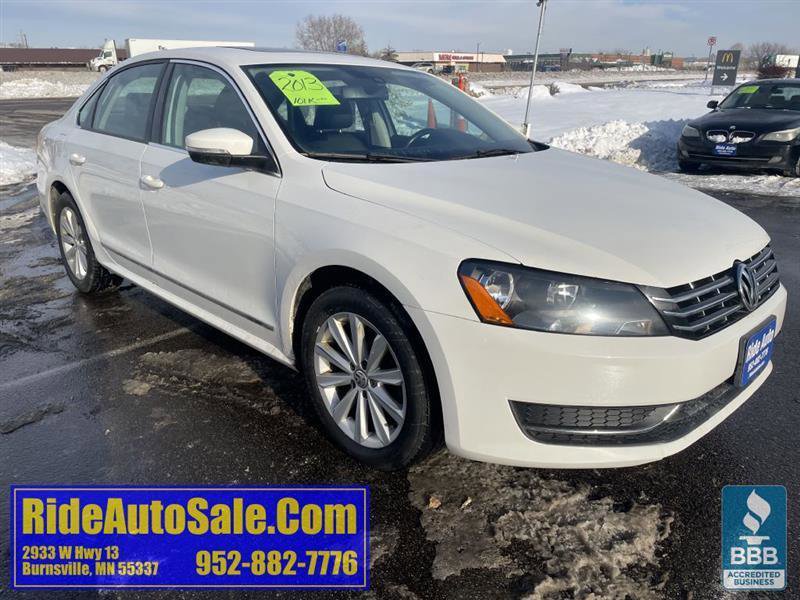 Used 2013 Volkswagen Passat 2.5 SEL image 3