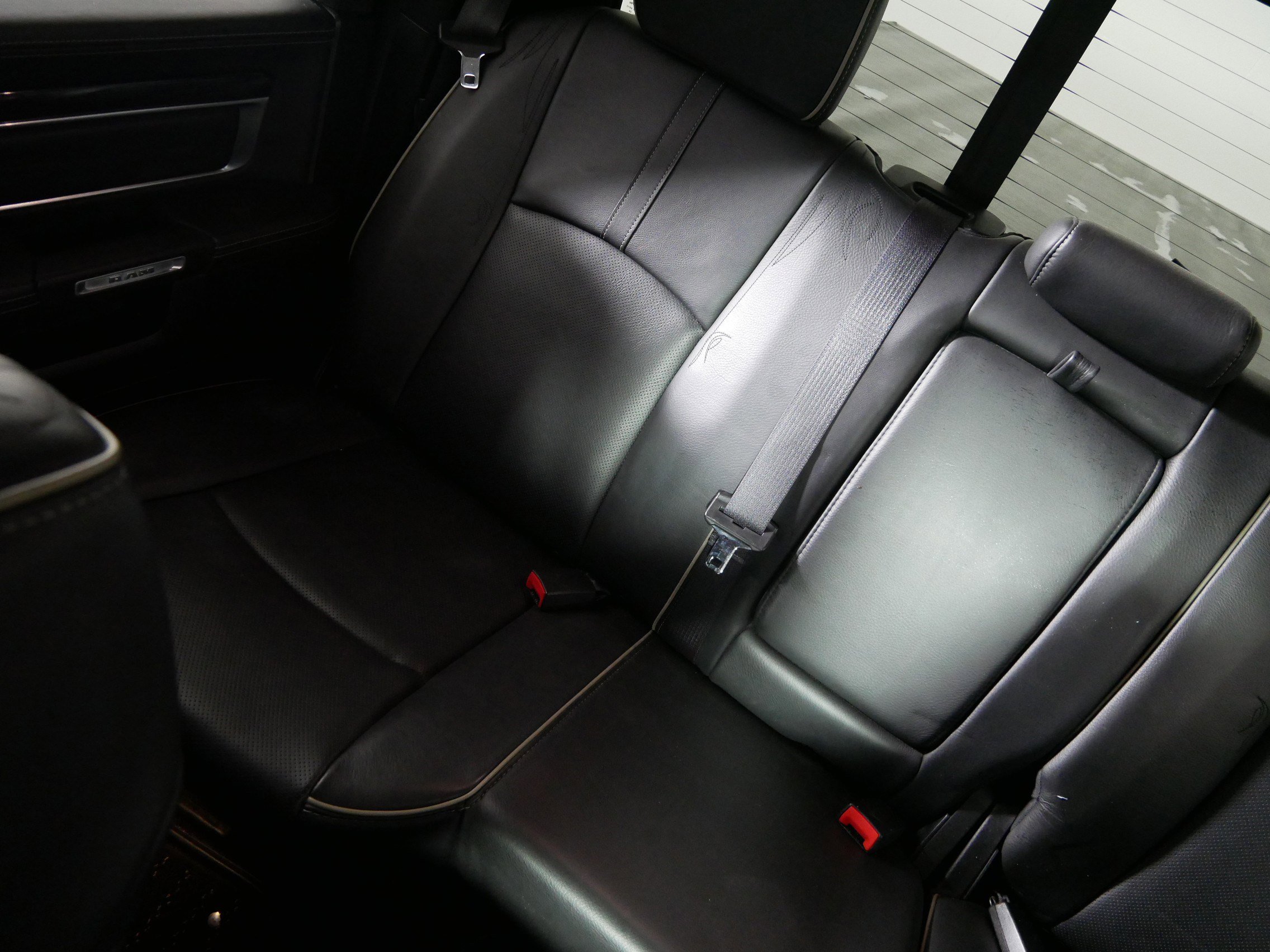 Used 2016 RAM 1500 Limited AWD/4WD image 12