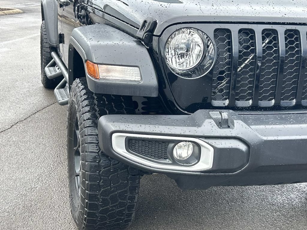 Used 2023 Jeep Gladiator Sport w/ Off Road Group AWD/4WD image 14