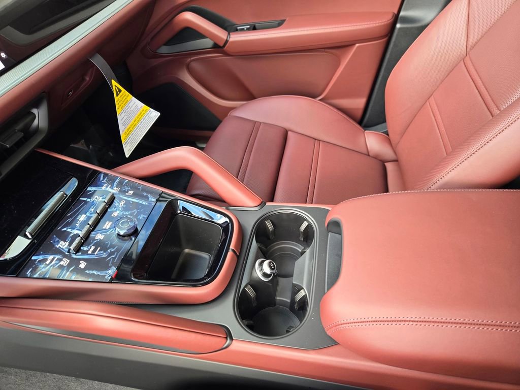 New 2026 Porsche Cayenne S image 25
