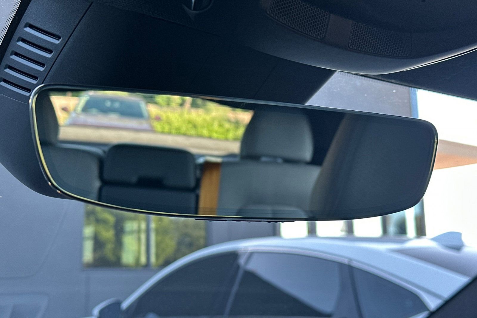 Used 2023 Polestar Polestar 2 image 25