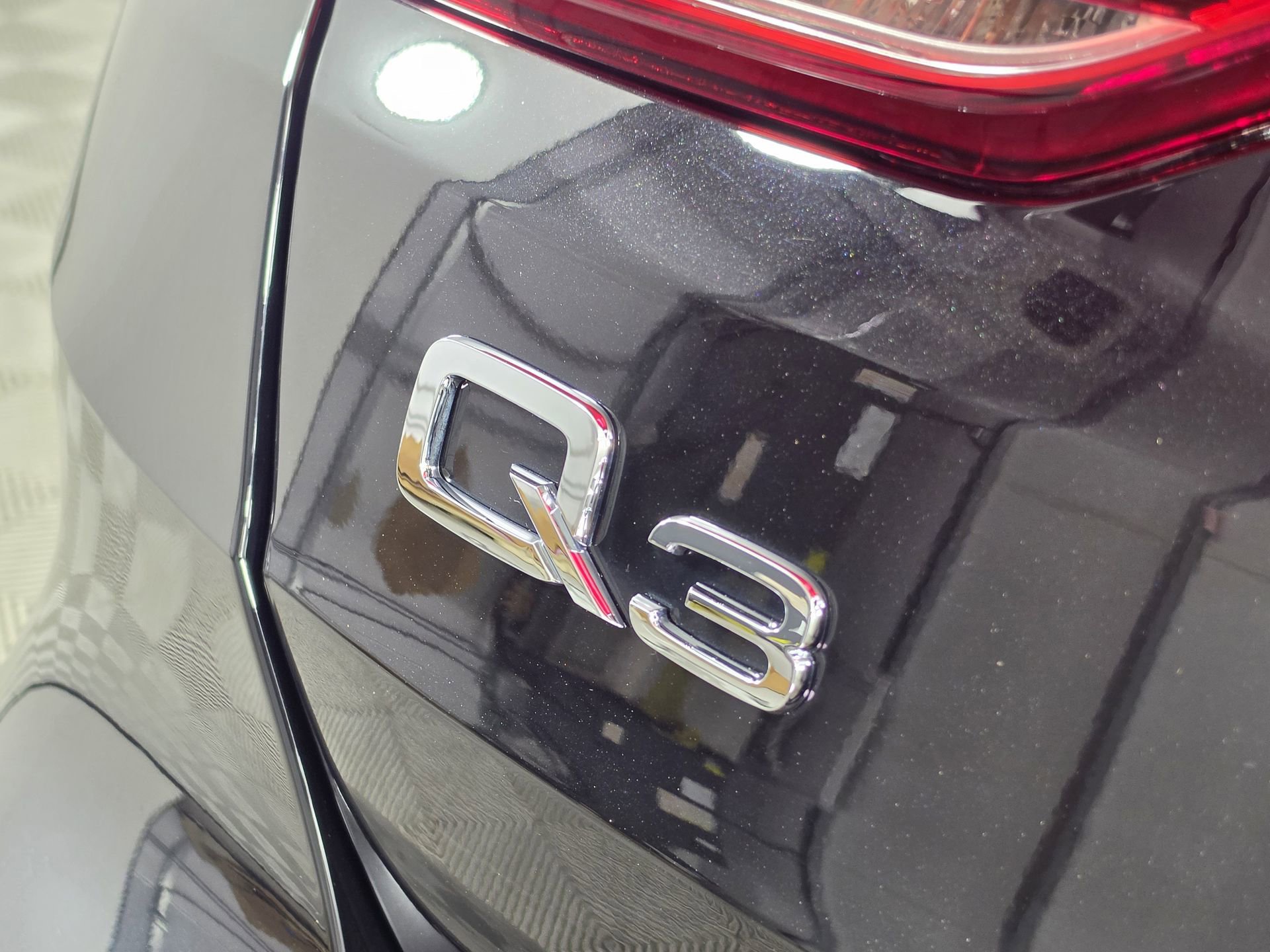 Certified 2023 Audi Q3 2.0T Premium Plus w/ Premium Plus Package AWD/4WD image 12
