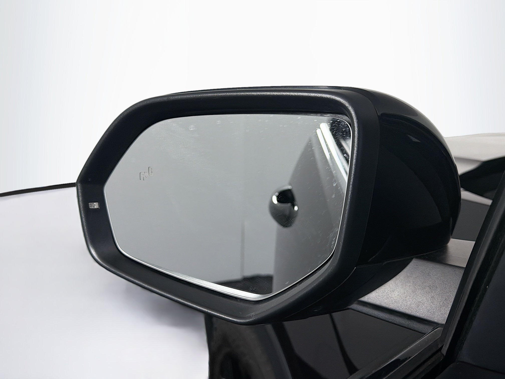 Used 2025 Volkswagen Atlas SE FWD image 16