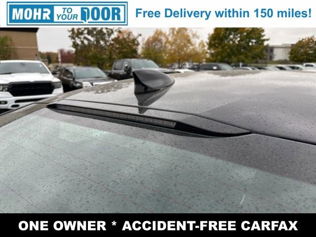 Used 2024 Chevrolet Malibu LT image 19