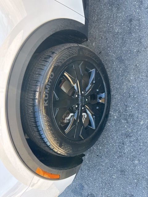 Certified 2025 Kia Sportage X-Line w/ Premium Package image 30