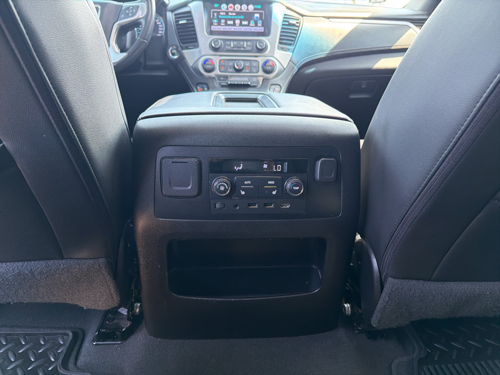 Used 2019 GMC Yukon SLT w/ Premium Edition RWD image 21