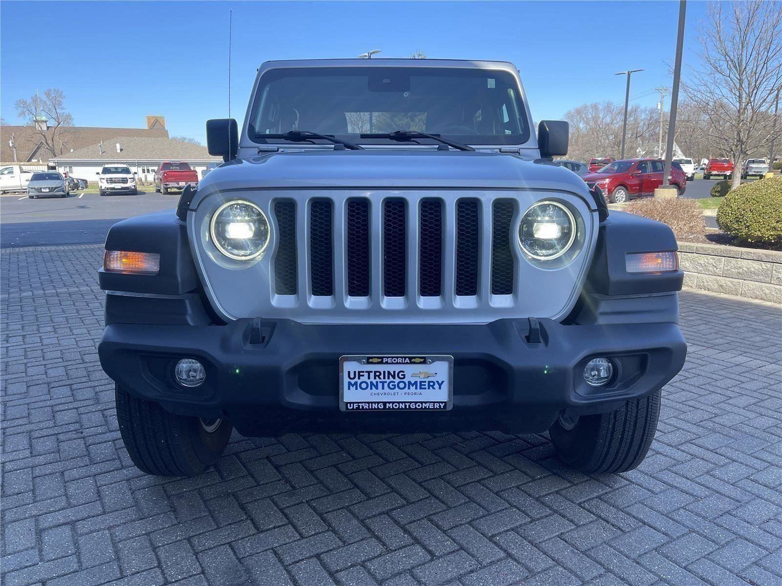 Used 2023 Jeep Wrangler Sport AWD/4WD image 8