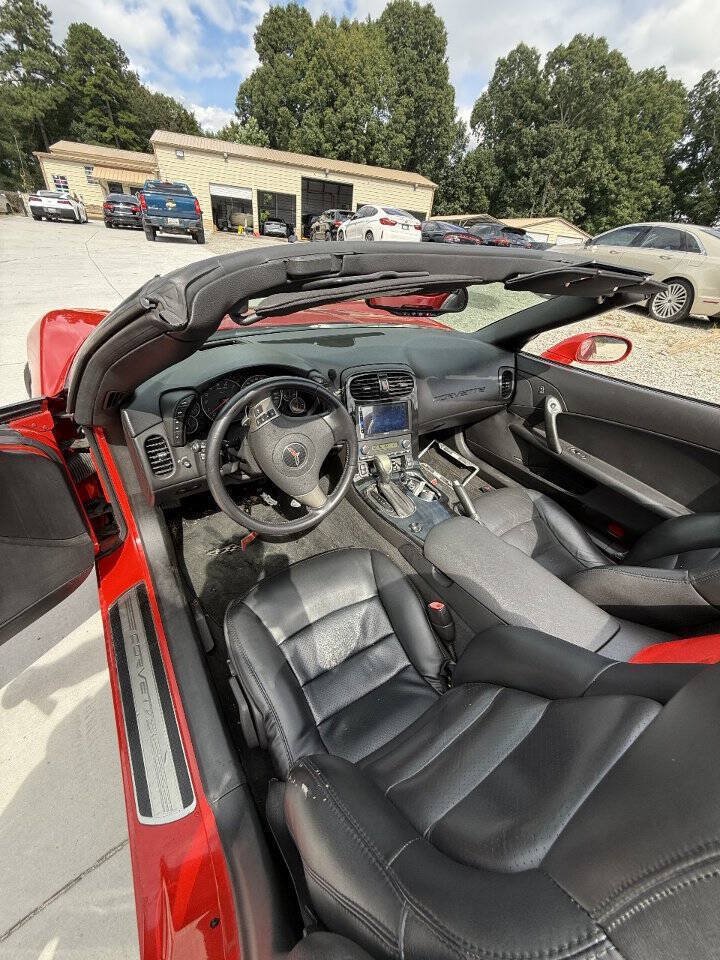 Used 2008 Chevrolet Corvette Convertible w/ Preferred Equipment Group RWD image 13