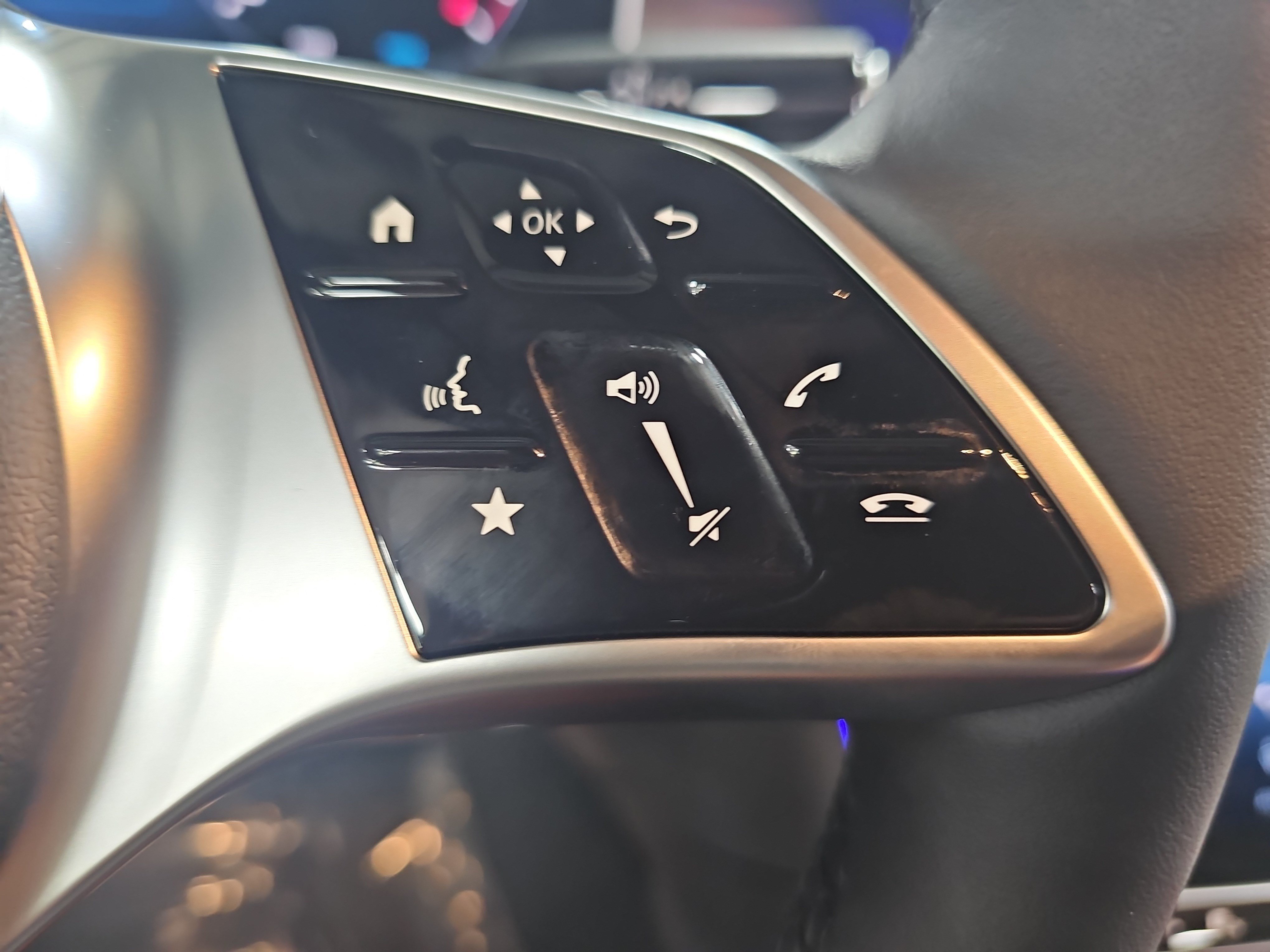 New 2026 Mercedes-Benz C 300 Sedan image 17