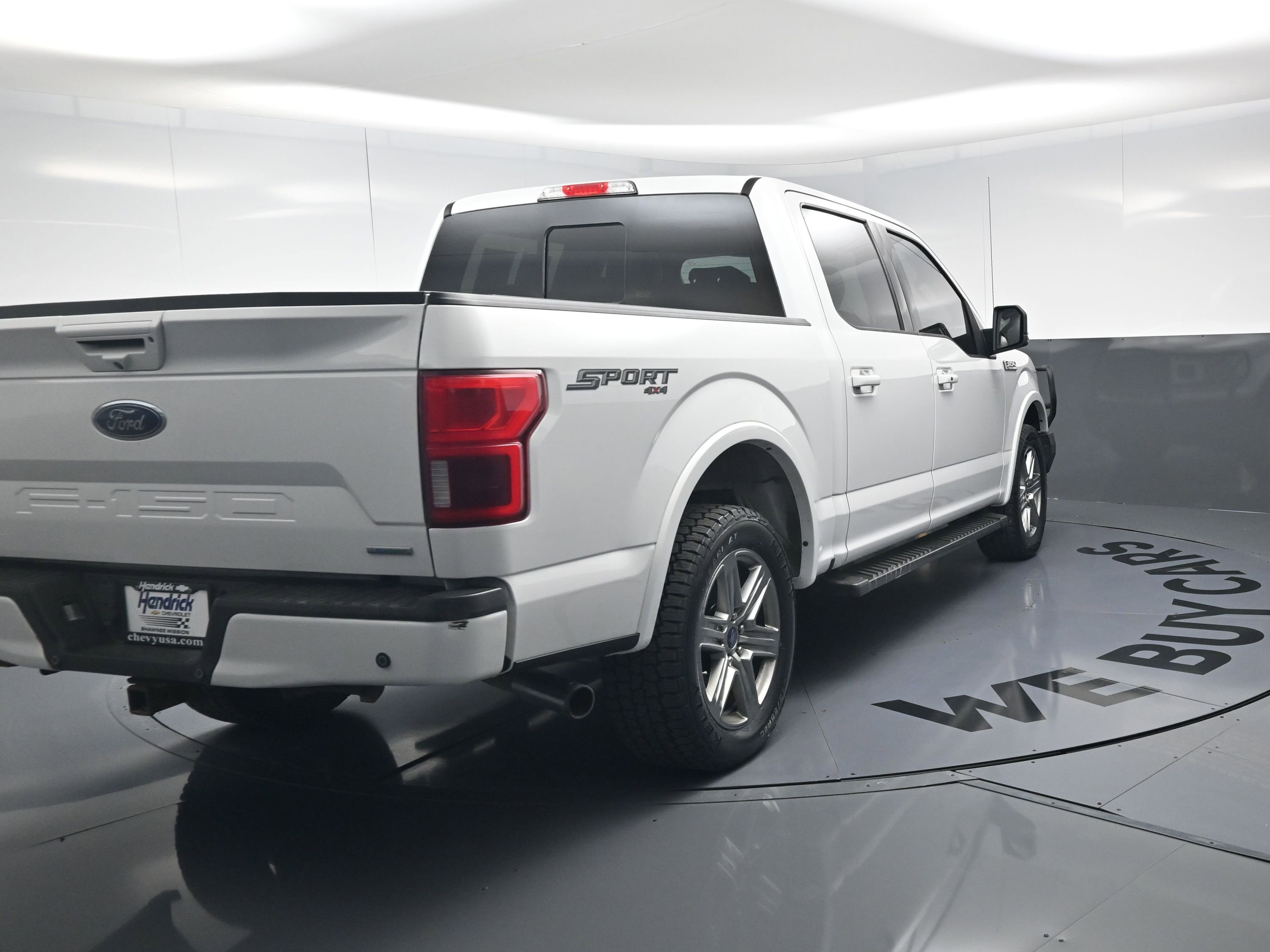 Used 2019 Ford F150 Lariat w/ Equipment Group 502A Luxury image 9