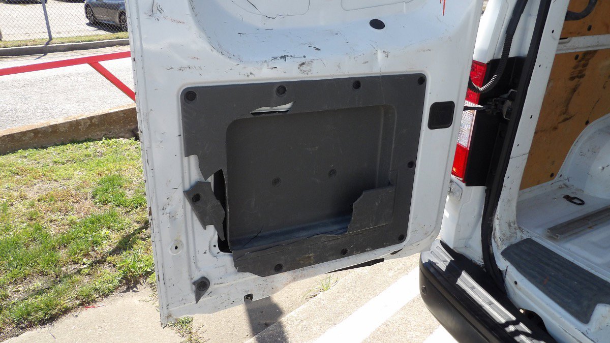 Used 2020 Nissan NV 2500 SV RWD image 38