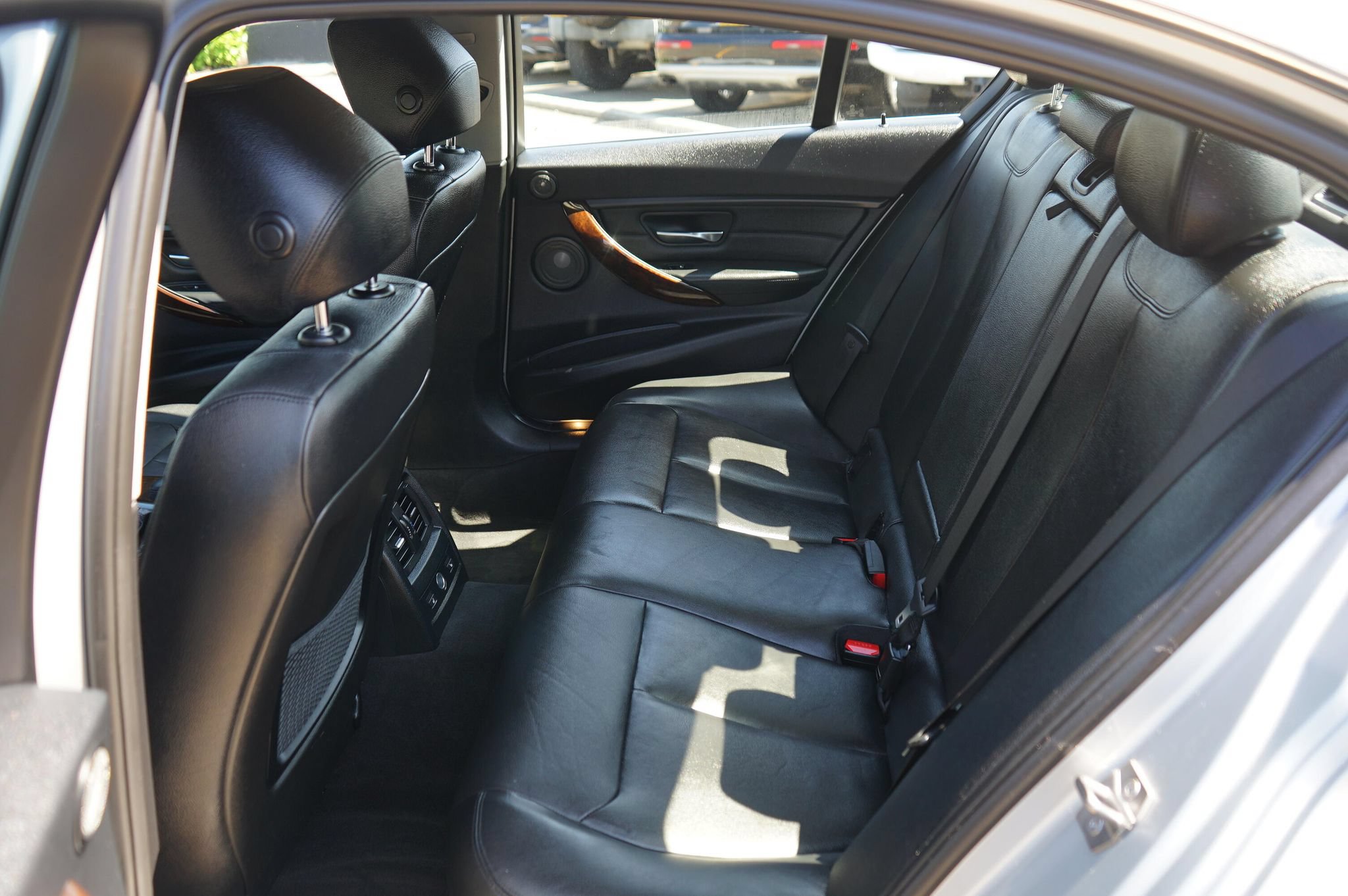 Used 2015 BMW 328i xDrive Sedan AWD/4WD image 25
