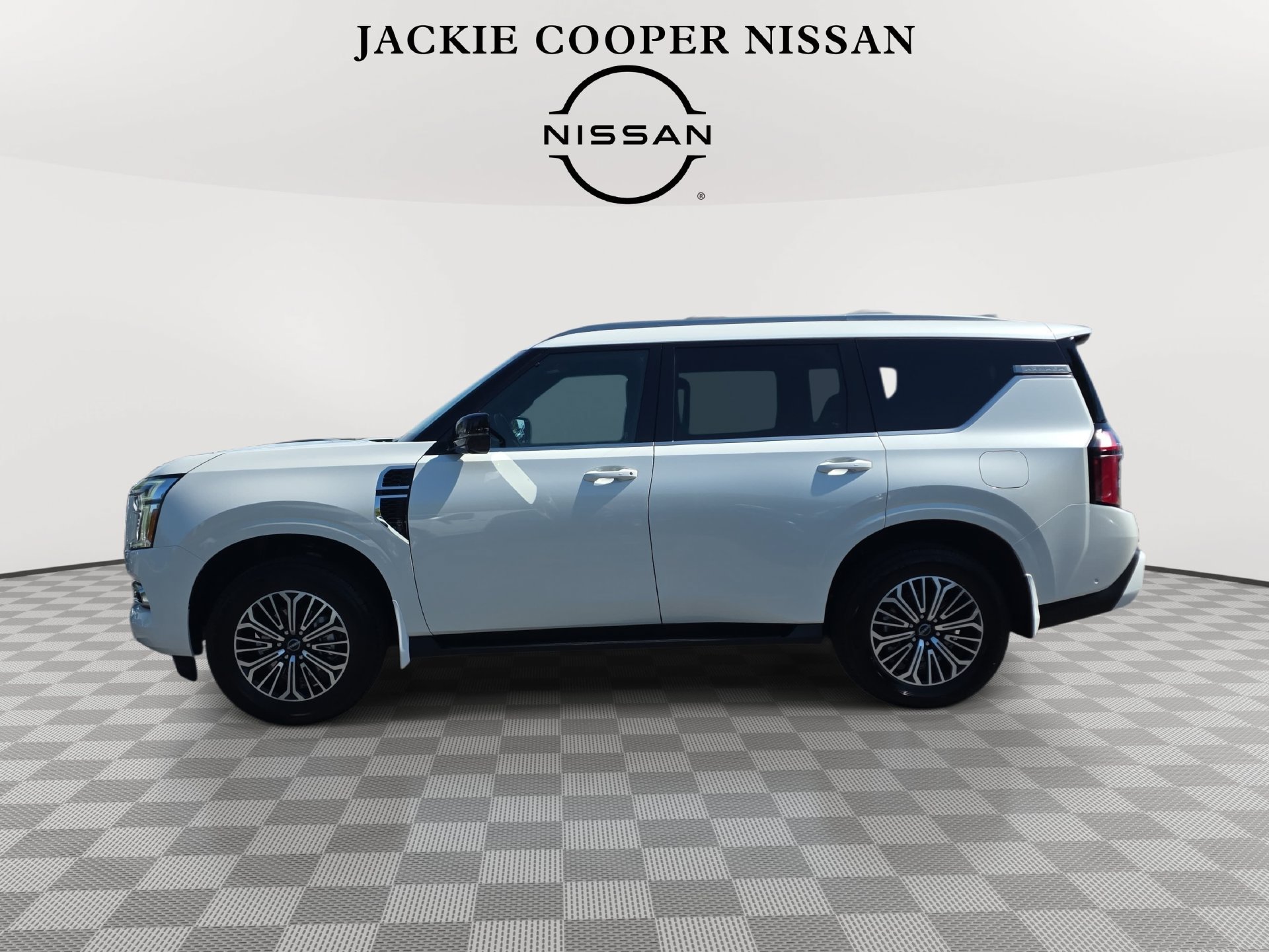 New 2026 Nissan Armada SL w/ Captain's Chari Seat Package AWD/4WD image 8