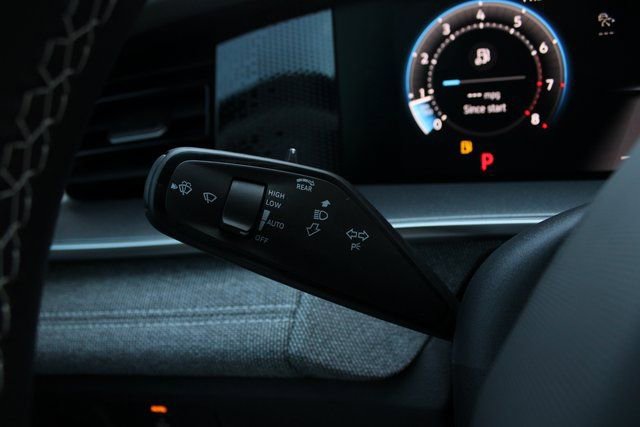 New 2025 Volkswagen Tiguan S image 7